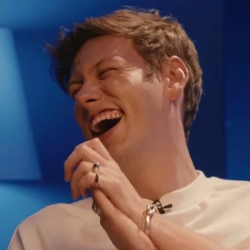 Человек человеческое лицо улыбаться