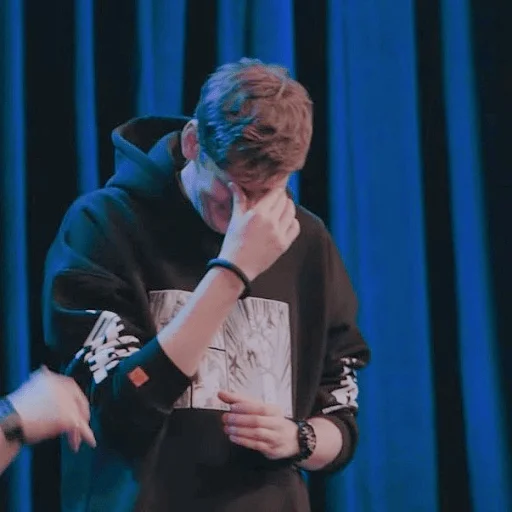 Стикер точка не запятая - 5