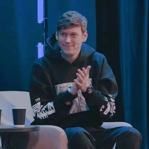 Стикер точка не запятая - 1