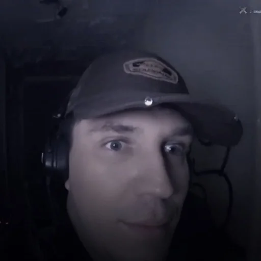 человеческое лицо Человек наушники