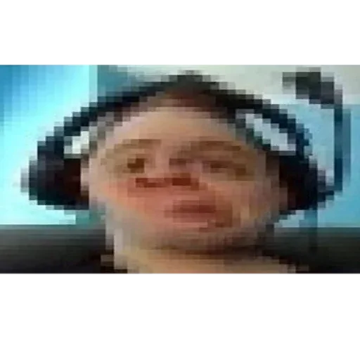 СМС скриншот человеческое лицо