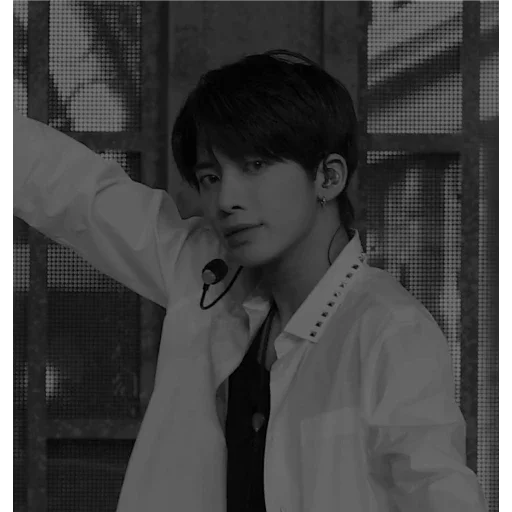 Стикер 𝐓𝐚𝐞𝐡𝐲𝐮𝐧 dark @mnvjtikel - 6