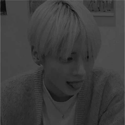 Стикер 𝐓𝐚𝐞𝐡𝐲𝐮𝐧 dark @mnvjtikel - 1