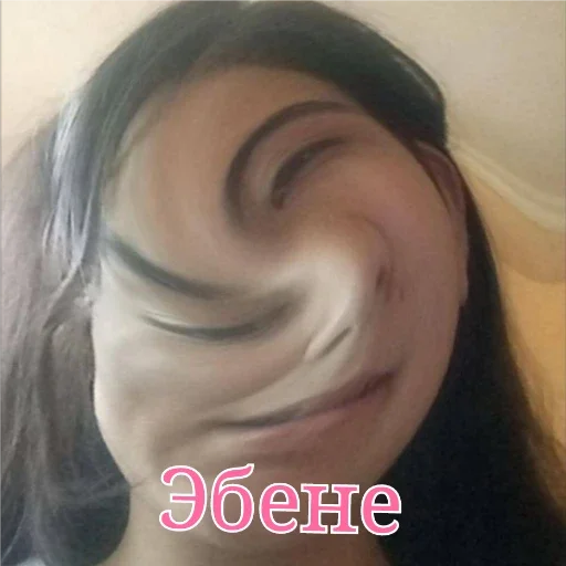 улыбаться селфи губа