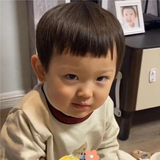 person toddler indoor