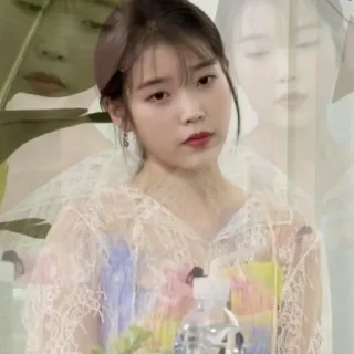 Стикер ꒱・ 𝘐𝘜 - 1