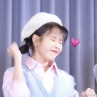 Стикер ꒱・ 𝘐𝘜 - 5