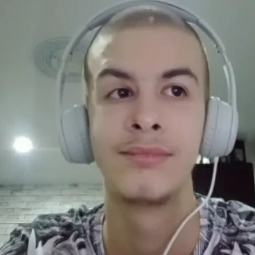 наушники человеческое лицо наушник