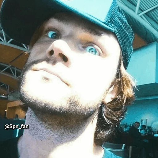 человеческое лицо Человек головной убор