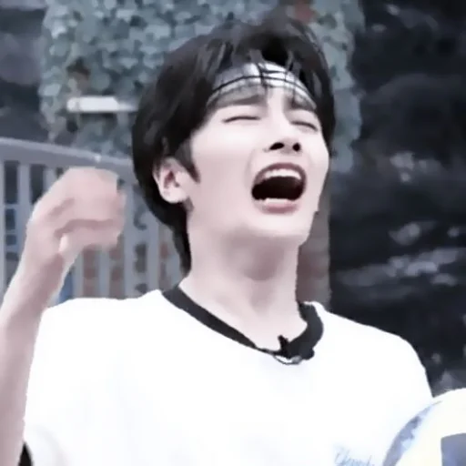 Sticker 𝙟𝙚𝙤𝙣𝙜𝙞𝙣 ;; @helpleymiks - 6