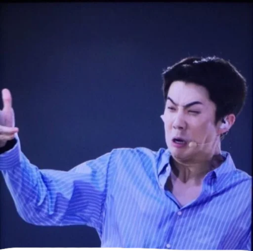 Sticker @loeylews гавкошмыг - 3