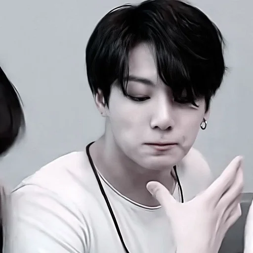 Человек человеческое лицо черные волосы