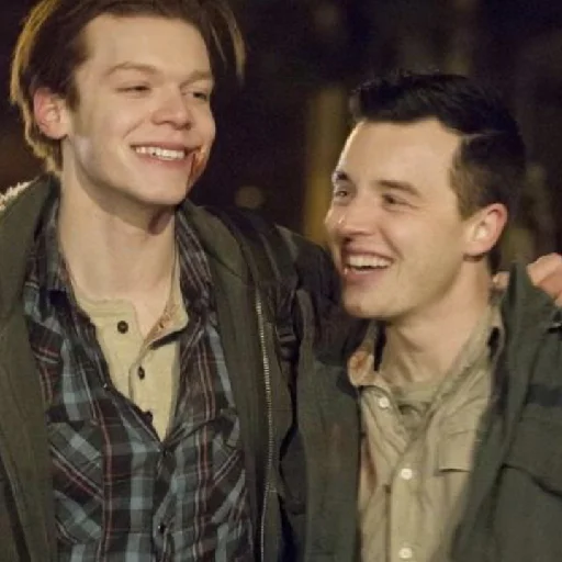 Стикер йен и микки - 7