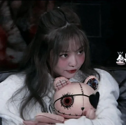 Стикер 🎲 ;; 𝙟𝙚𝙣𝙣𝙞𝙚 ➜ @koolvik :: @fStikBot - 9