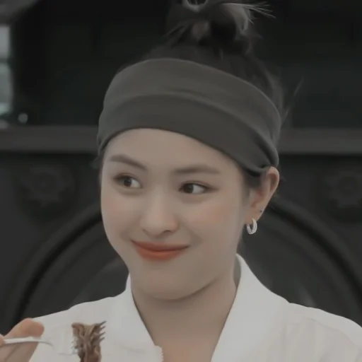 › ࣪ .🍍 ; 𝘳𝘺𝘶𝘫𝘪𝘯 ;  @helpjennrose - 