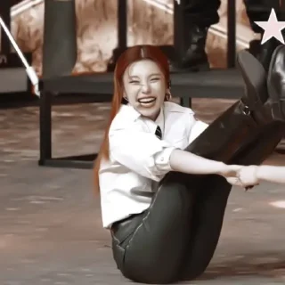 Стикер 𝘆𝗲𝗷𝗶. || @jenwers - 6