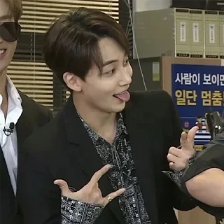 Sticker jjongjjongie🤍✨ - 3