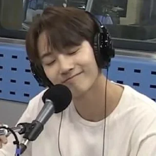 Sticker jjongjjongie🤍✨ - 8