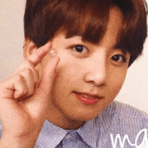 person human face eyebrow