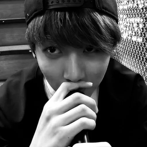 Человек черно-белый человеческое лицо