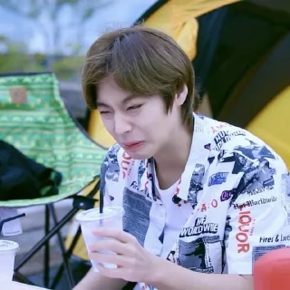 Стикер jihoon:3 - 8