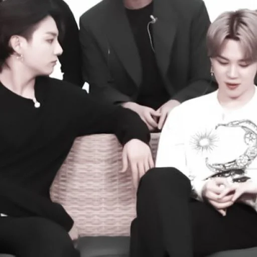 Sticker jikookparadismaudit - 1