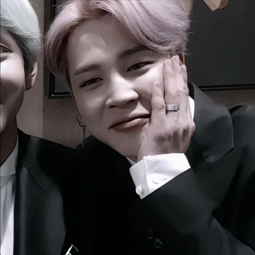 Sticker ロᴊɪᴍɪɴ > ʙᴛs ;; 🍥 @virtstik - 4