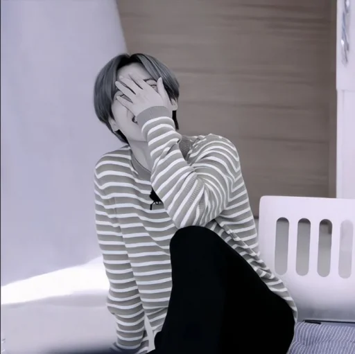 Sticker ロᴊɪᴍɪɴ > ʙᴛs ;; 🍥 @virtstik - 1