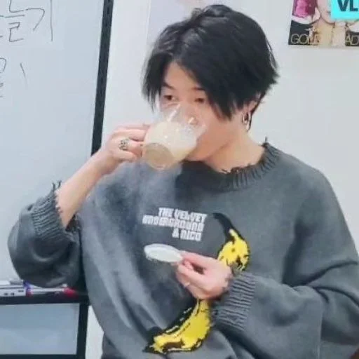 СМС Человек одежда