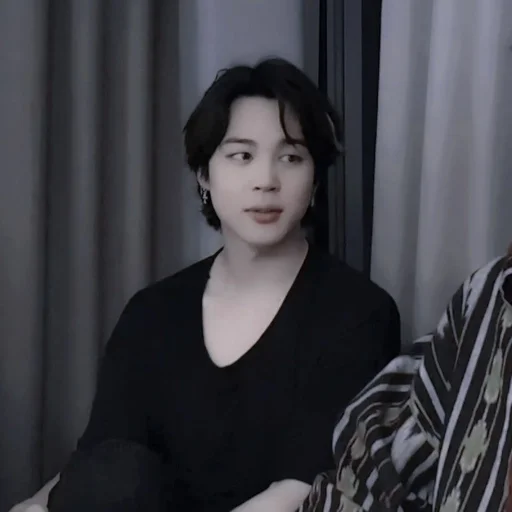 Стикер ᴊɪᴍɪɴ ʙʏ @crvthjngk - 1