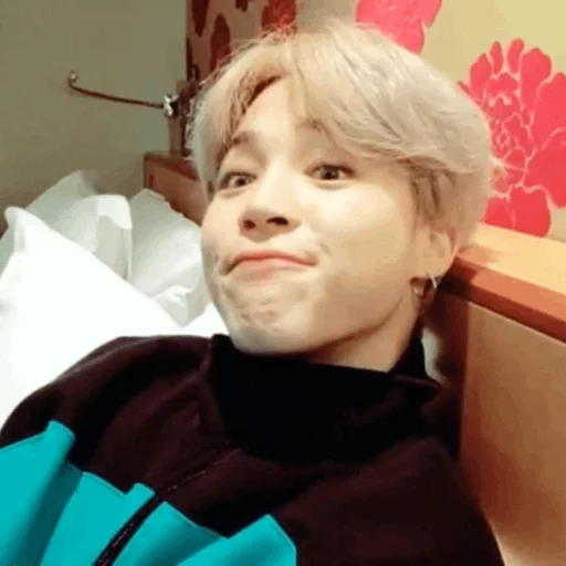 Sticker ┈ ᴄʜɪᴍᴢ [ᴠʟɪᴠᴇ] ┈ ll @iridescent - 7