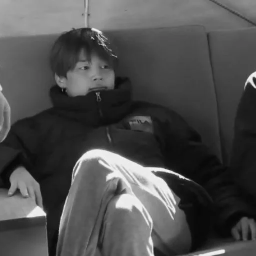 Sticker ☾︎Jɪᴍɪɴ☽︎  @ke_epgoing - 10