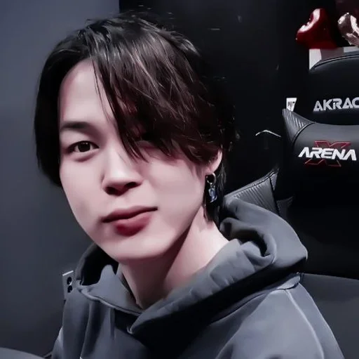 human face person screenshot