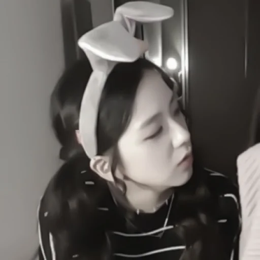 Sticker 𝆬     ࣭  #🍦; 𝘫𝘪𝘴𝘰𝘰 ` @helpjennrose  ׅ   𝆬 - 6