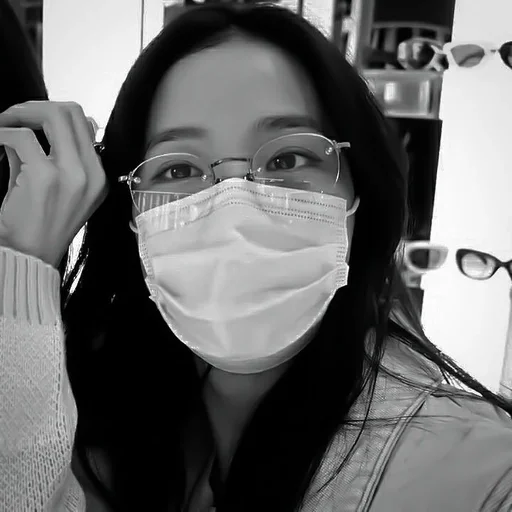 Человек комнатный черно-белый