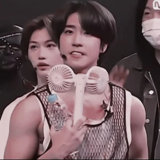 Sticker や 𝗃𝗂𝗌𝗎𝗇𝗀 🥥 ;: @smstickerr - 1