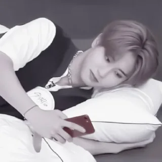 Sticker ⲇⲯυⲥⲟⲏ :; @skzstick - 8