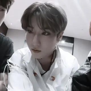 Стикер 🧇! #𝙟𝘪𝘴𝙪𝙣𝘨` @helpjennrose - 10