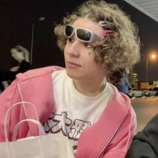 жожо котёнок :: @fStikBot - person