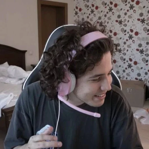 Человек комнатный человеческое лицо