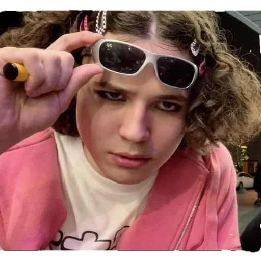 Человек аксессуар человеческое лицо