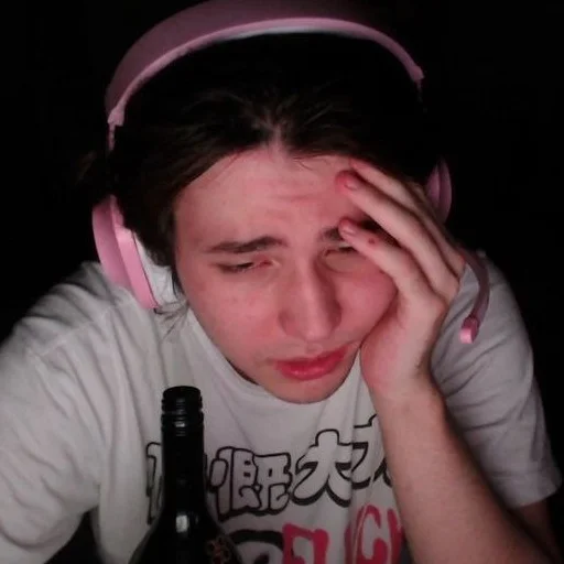 человеческое лицо Человек наушники