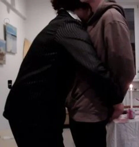 Человек комнатный стена