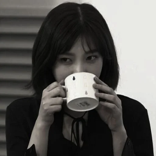 Человек человеческое лицо кофейная чашка