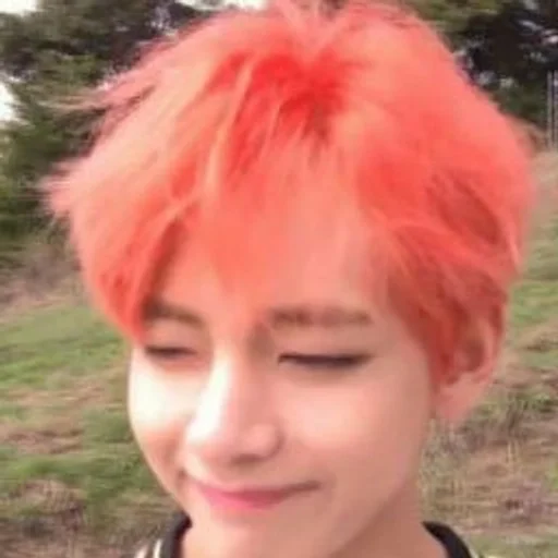 person hairpiece outdoor