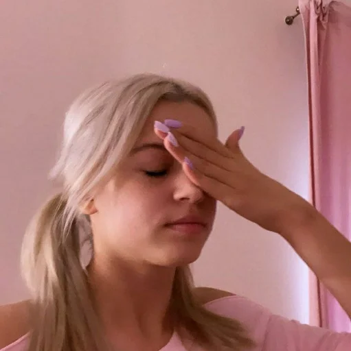 Человек человеческое лицо стена