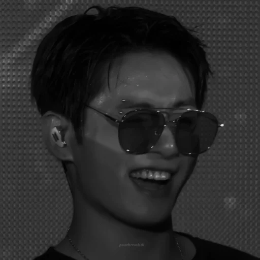 Sticker <𝅄 ャﾞ 𝐣𝐮𝐧𝐠𝐤𝐨𝐨𝐤. ;: @smstickerr - 4