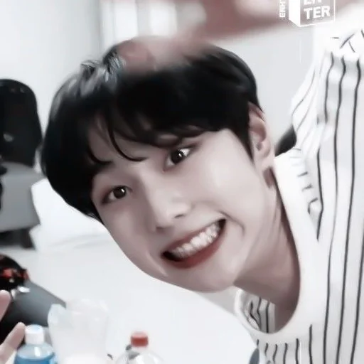 📜|| 𝗷𝘂𝗻𝗴𝘄𝗼𝗻. :: @fStikBot - 