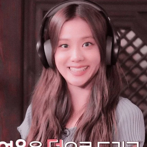 ✧ jisoo ˖ @minieflower ࿐ - 