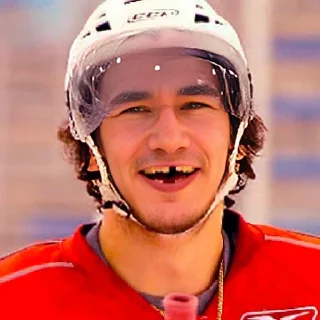 Стикер Создать мемы ➡️ @sportsmem_bot - 7